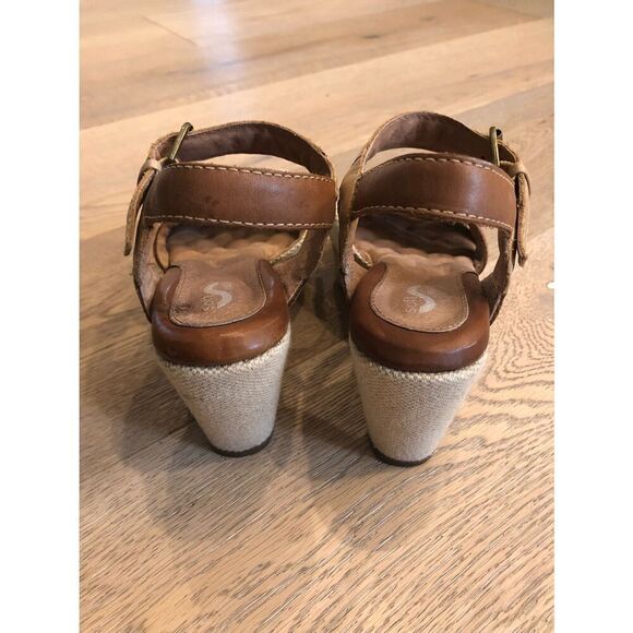 Soft Walk Tan and Leather Wedges, Women’s 6 - Picture 3 of 5